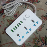 چند راهی برق با ۳ خروجی و کابل ۲ متری و ۶ usb